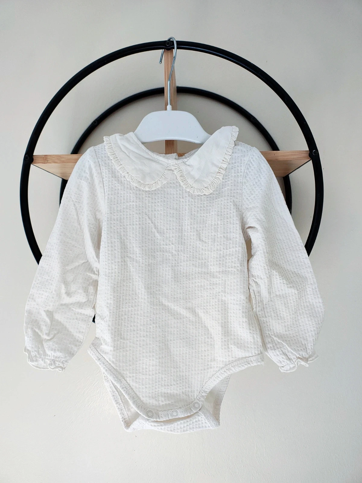 18 mois body avec col crème tape a l'oeil